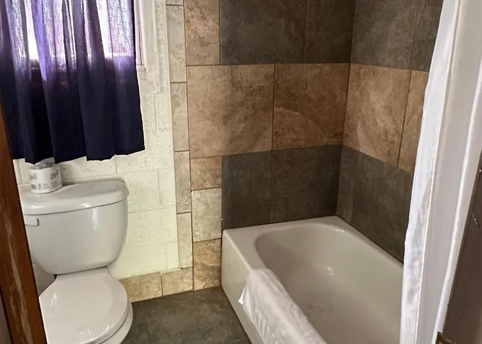 Jet Motor Hotel 4*