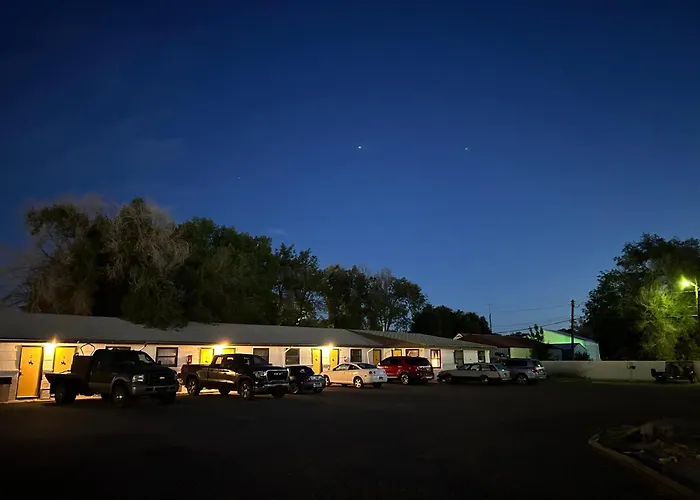Hotel Jet Motor 4*